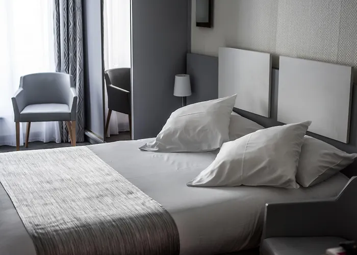 Le Bristol Gare Hotel