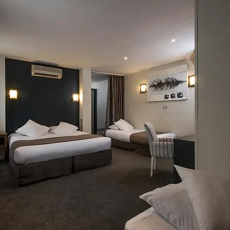 Szálloda Le Bristol Gare 3*