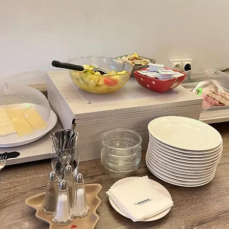 Szálloda Le Bristol Gare 3*