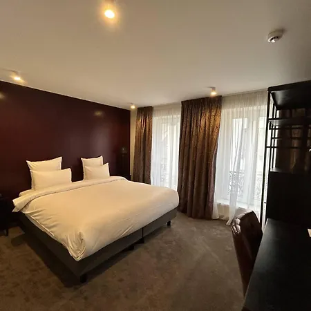Hotel Le Bristol Gare 3*