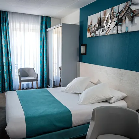 Le Bristol Gare Szálloda