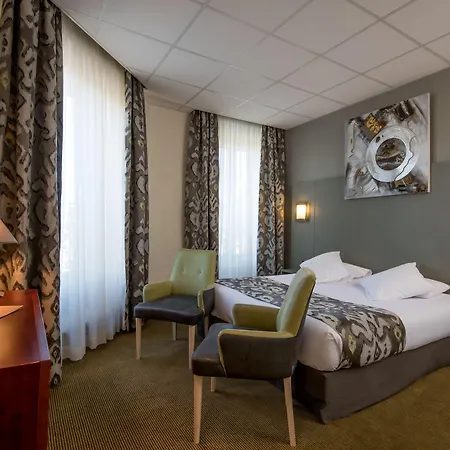 Le Bristol Gare ホテル