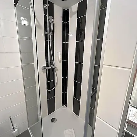 Le Bristol Gare 3* Strazburg