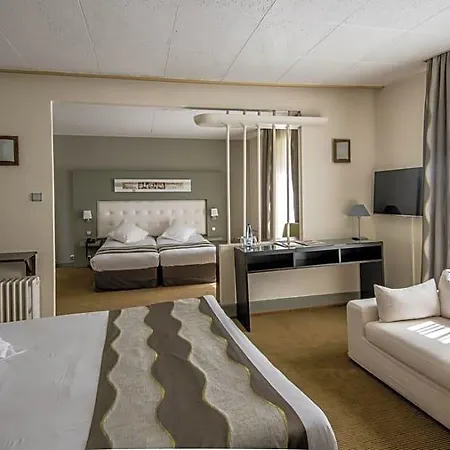 Otel Le Bristol Gare 3*