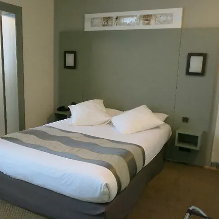 Le Bristol Gare 3*
